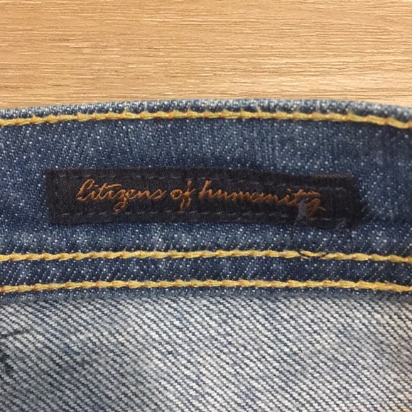 Citizens Of Humanity cuffed jean Shorts Sz 26 - Picture 6 of 8